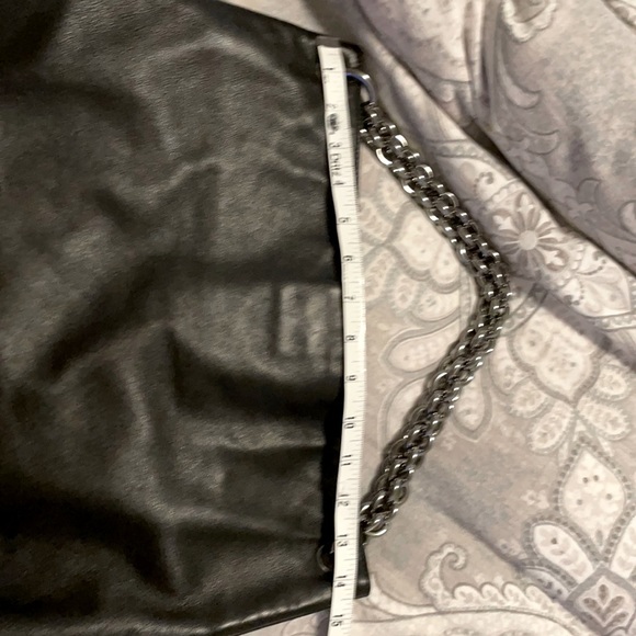 🎉🎉❤️FLASH SALE🎉🎉❤️NWT❤️AUTHENTIC❤️💎CHANEL💎❤️Large Soft Lambskin Leather - Picture 9 of 9